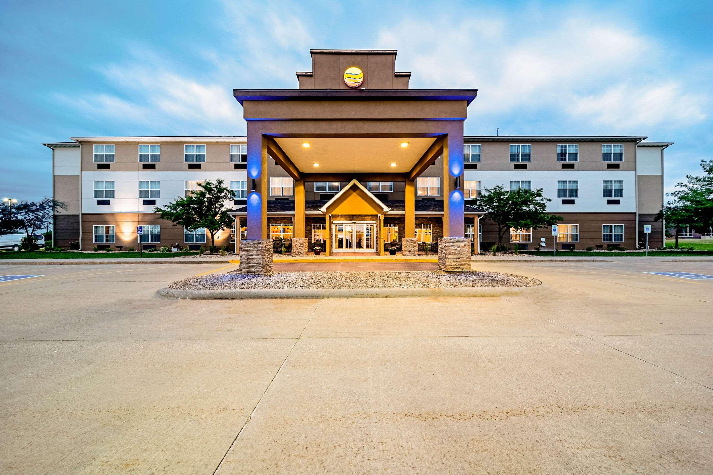 Comfort Inn & Suites Independence Extérieur photo